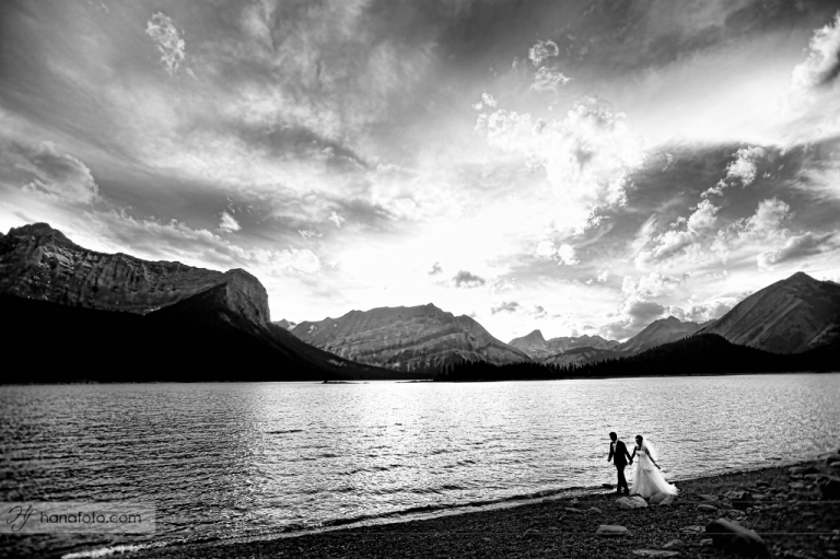 Calgary Wedding Photographers Kananaskis Lake Rocky Mountains  (01)