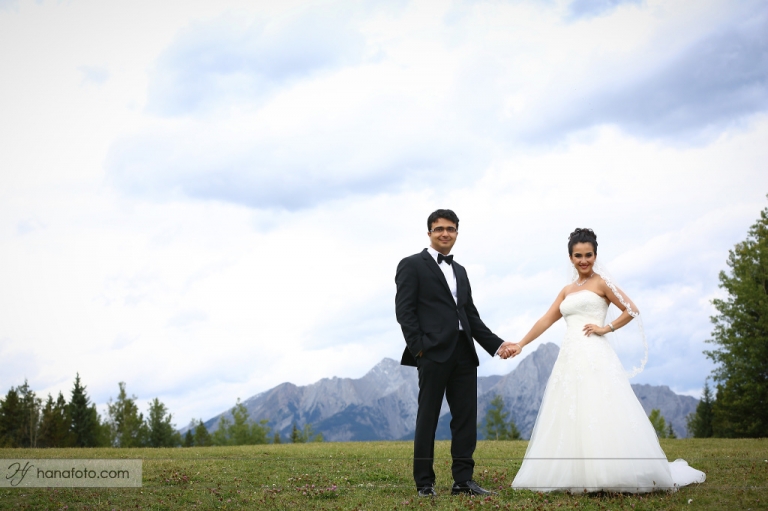 Calgary Wedding Photographers Kananaskis Lake Rocky Mountains  (15)