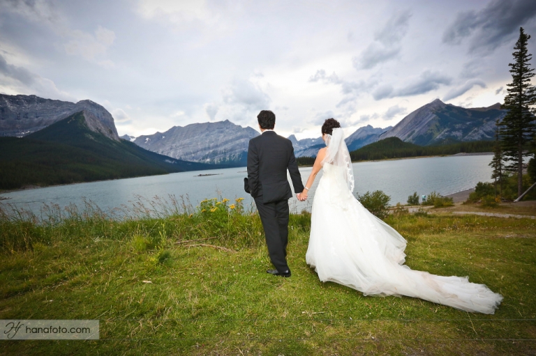 Calgary Wedding Photographers Kananaskis Lake Rocky Mountains  (34)