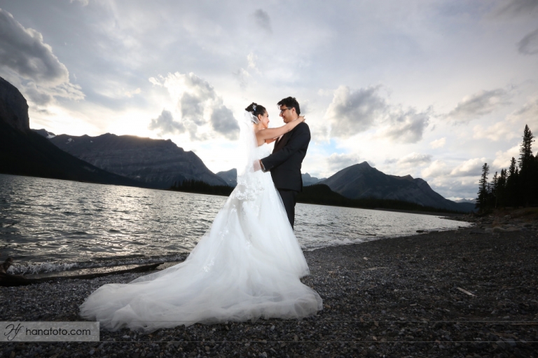 Calgary Wedding Photographers Kananaskis Lake Rocky Mountains  (42)